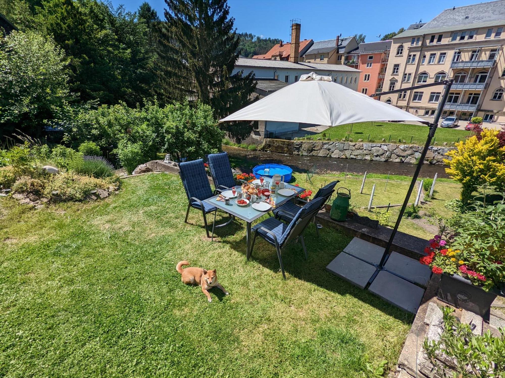 Hw2B - Urlaubsmagie - Wohlfuehlwohnung Mit Balkon, Pool, Sauna & Terrasse Зебниц Экстерьер фото